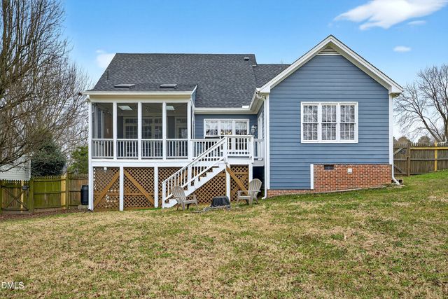 303 Cameron Glen Drive, Apex, NC 27502