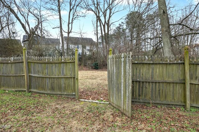 303 Cameron Glen Drive, Apex, NC 27502