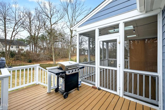 303 Cameron Glen Drive, Apex, NC 27502