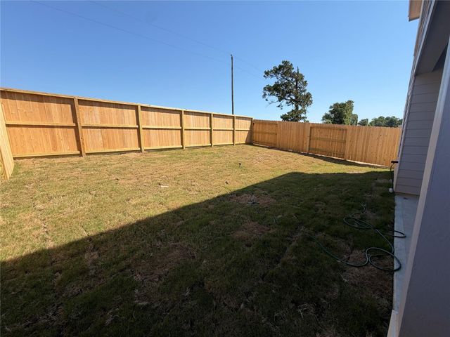 5918 Mercer Street, Cut And Shoot, TX 77303