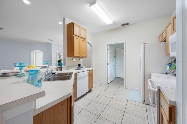 12707 LINDA DRIVE, Tampa, FL 33612