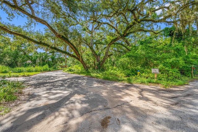 12707 LINDA DRIVE, Tampa, FL 33612
