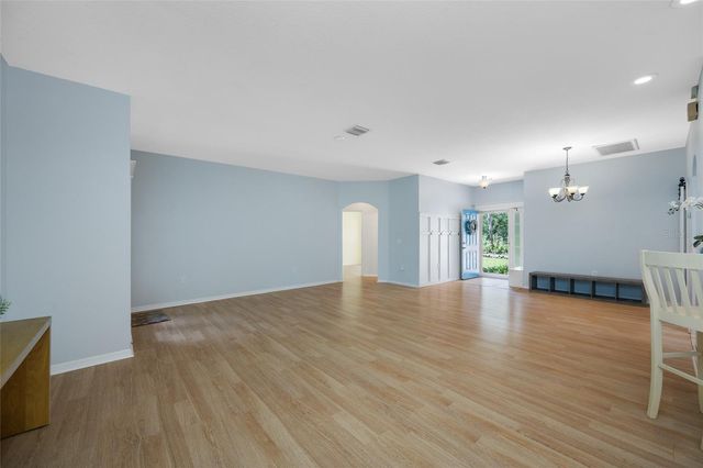 12707 LINDA DRIVE, Tampa, FL 33612