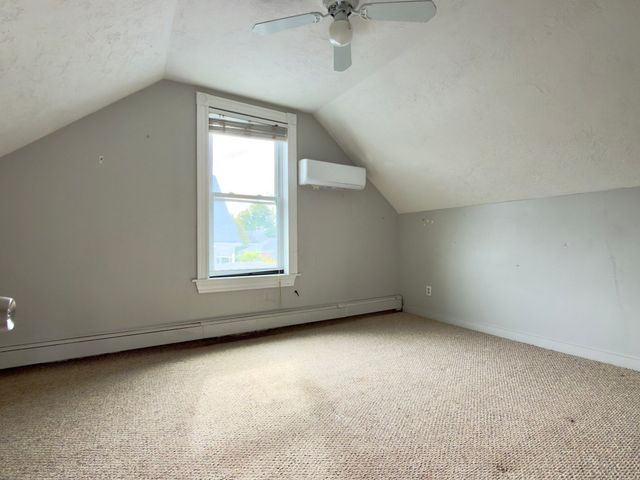 99 Pine St 1, Waltham, MA 02453