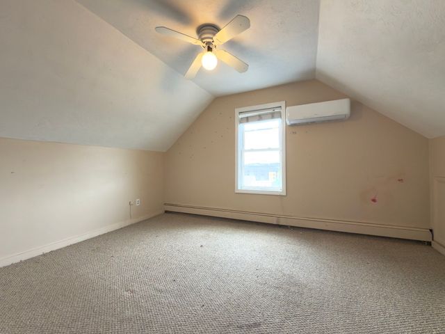 99 Pine St 1, Waltham, MA 02453