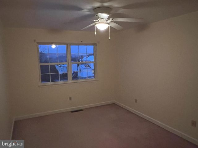 1 OVERVIEW CT, Reading, PA 19607