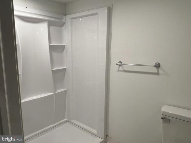 1 OVERVIEW CT, Reading, PA 19607