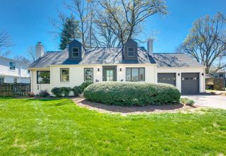 1011 Maplehurst Ave, Nashville, TN 37204