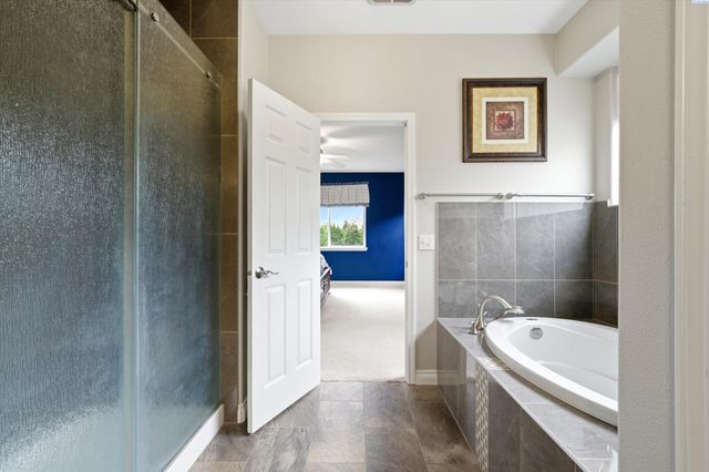 143 Mattis Dr, Richland, WA 99352