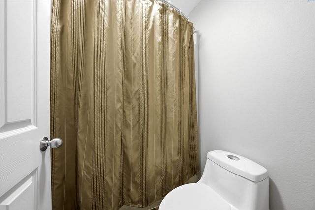 143 Mattis Dr, Richland, WA 99352