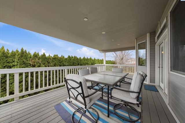 143 Mattis Dr, Richland, WA 99352