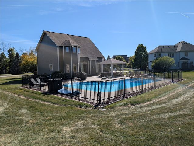 2 Dangelo Drive, Penfield, NY 14580