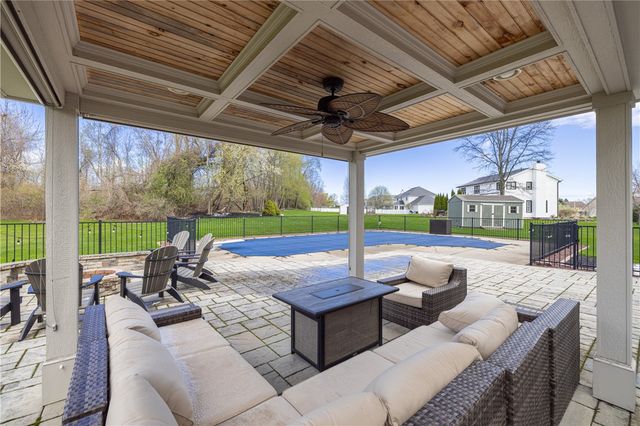 2 Dangelo Drive, Penfield, NY 14580