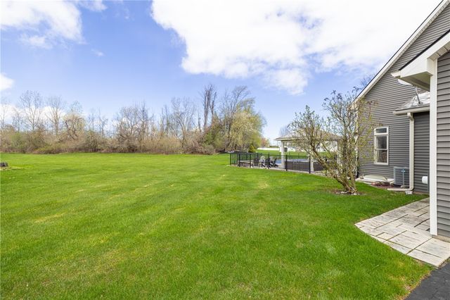 2 Dangelo Drive, Penfield, NY 14580