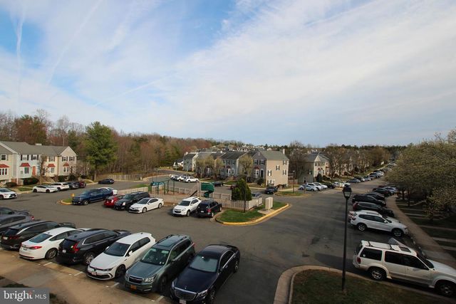 16252 TACONIC CIR, Dumfries, VA 22025