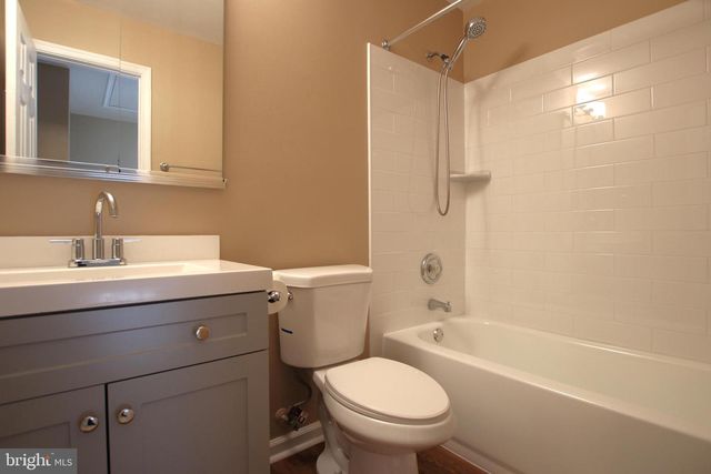 16252 TACONIC CIR, Dumfries, VA 22025