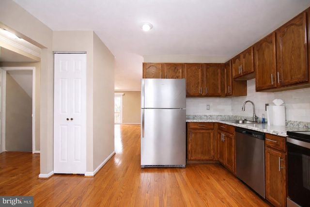 16252 TACONIC CIR, Dumfries, VA 22025