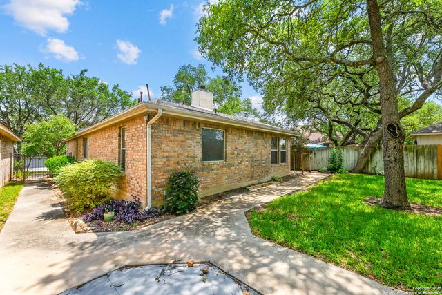 215 Bonner Blvd, New Braunfels, TX 78130