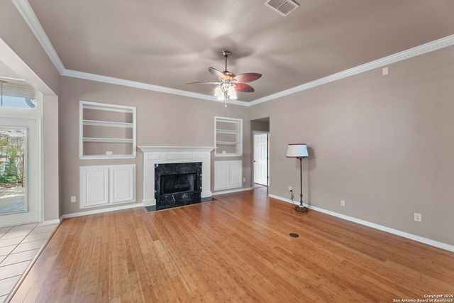 215 Bonner Blvd, New Braunfels, TX 78130