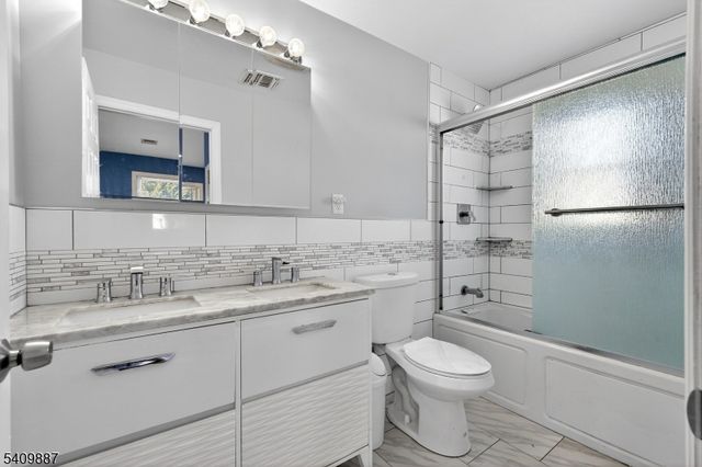 18 Boyd Ter, Kenilworth Boro, NJ 07033