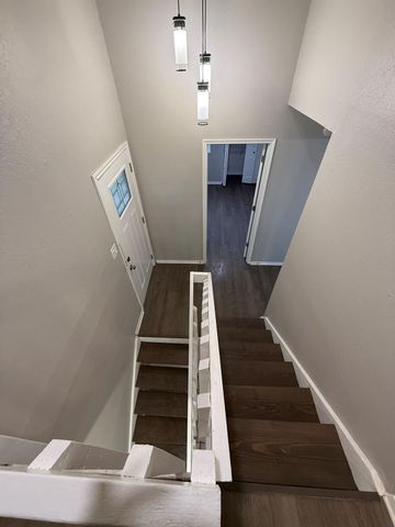 1606 Waterloo TRL A, Austin, TX 78704