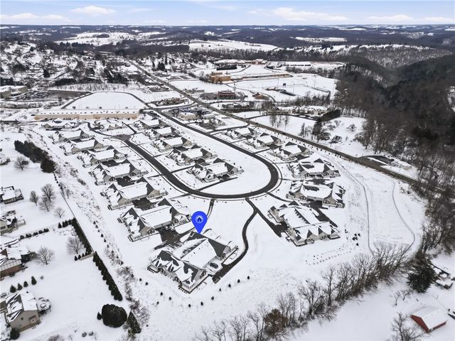 1132 Sandy Ridge Dr, Buffalo Twp, PA 16055