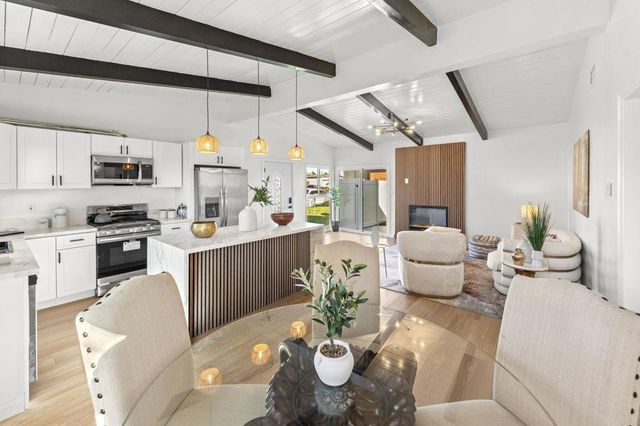 5033 LA PAZ DR, San Diego, CA 92113