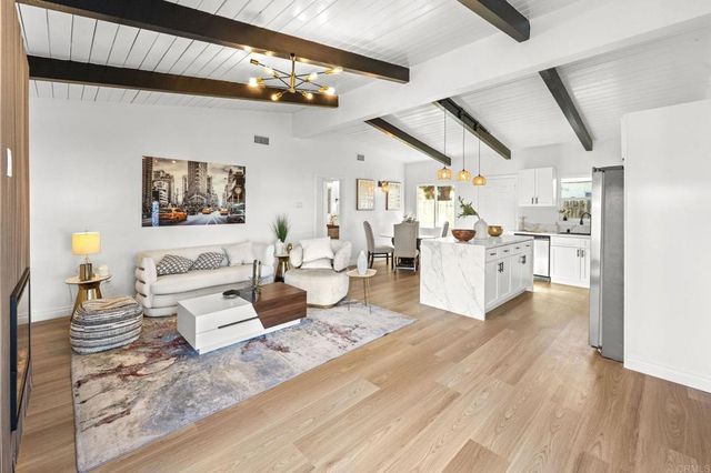 5033 LA PAZ DR, San Diego, CA 92113