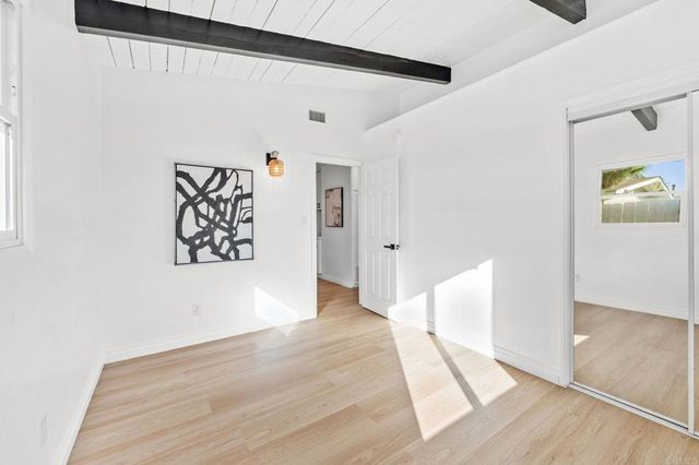 5033 LA PAZ DR, San Diego, CA 92113