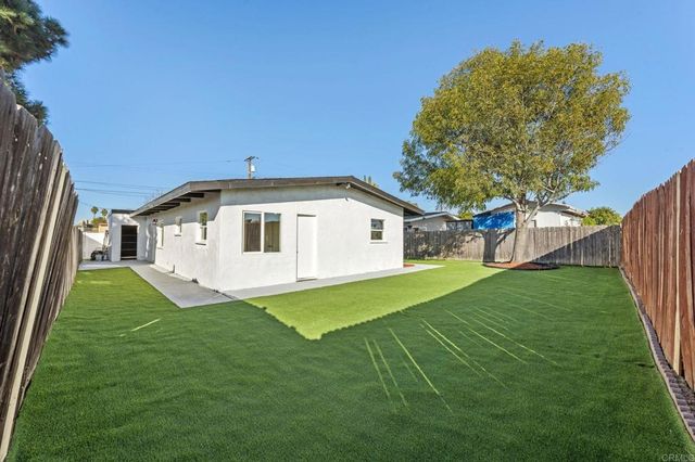 5033 LA PAZ DR, San Diego, CA 92113