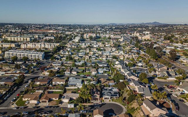 5033 LA PAZ DR, San Diego, CA 92113