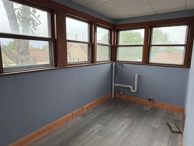 20 5TH AVE SE, Oelwein, IA 50662