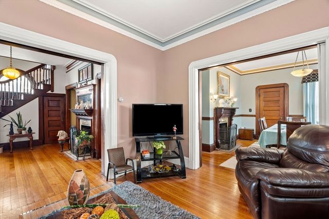 34 Bradlee Street, Boston, MA 02124