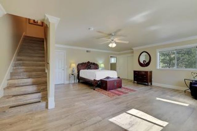 14271 Falling Star Ln, Grass Valley, CA 95949