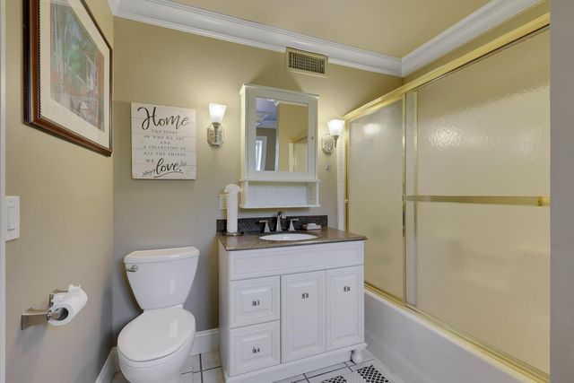 14271 Falling Star Ln, Grass Valley, CA 95949