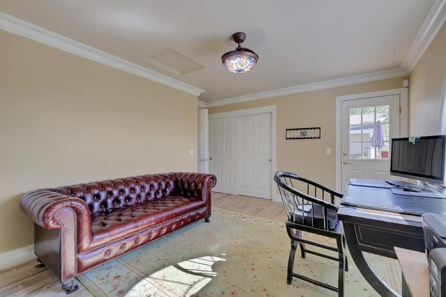 14271 Falling Star Ln, Grass Valley, CA 95949