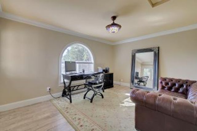 14271 Falling Star Ln, Grass Valley, CA 95949