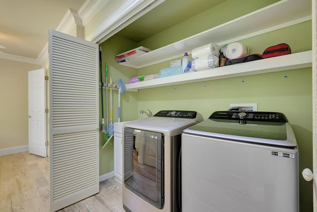 14271 Falling Star Ln, Grass Valley, CA 95949