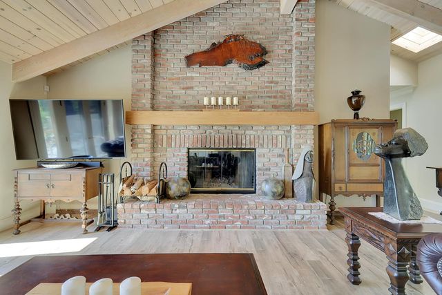 14271 Falling Star Ln, Grass Valley, CA 95949