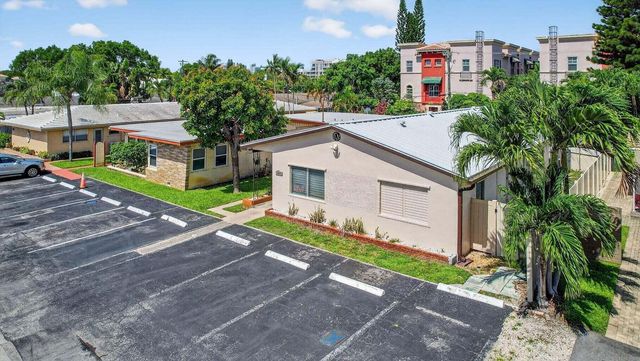 1037 N Victoria Park Road 1, Fort Lauderdale, FL 33304