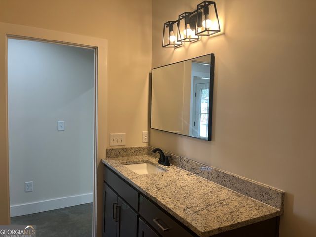 101 Peachtree Street, Lagrange, GA 30240