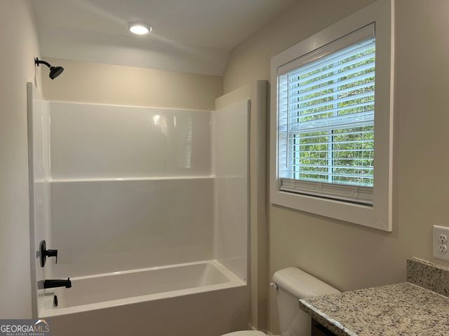 101 Peachtree Street, Lagrange, GA 30240