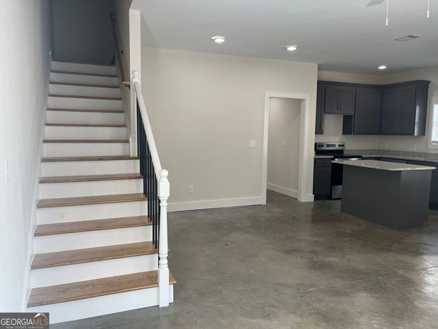 101 Peachtree Street, Lagrange, GA 30240