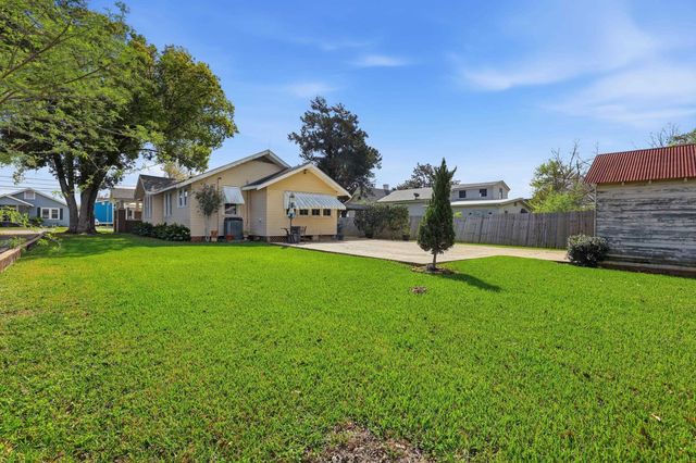 1050 Jackson St, Thibodaux, LA 70301