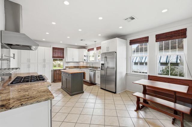 1050 Jackson St, Thibodaux, LA 70301