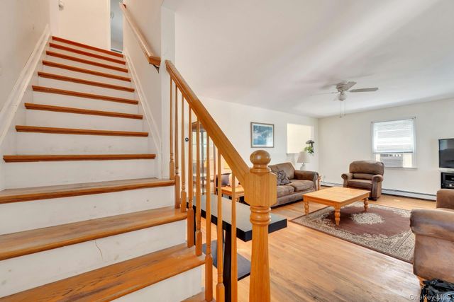 416 3rd Street, Greenport, NY 11944