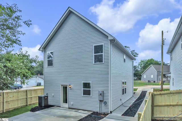 145 D Street, Greenville, SC 29609