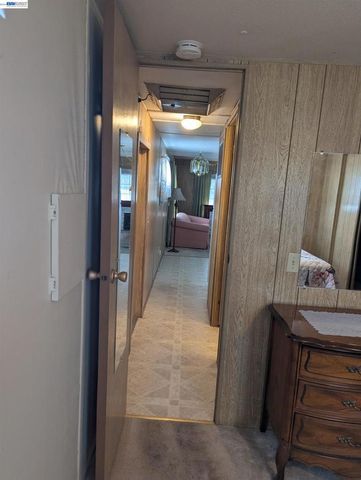 3913 Castro Valley Blvd., Castro Valley, CA 94546