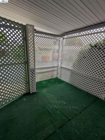 3913 Castro Valley Blvd., Castro Valley, CA 94546