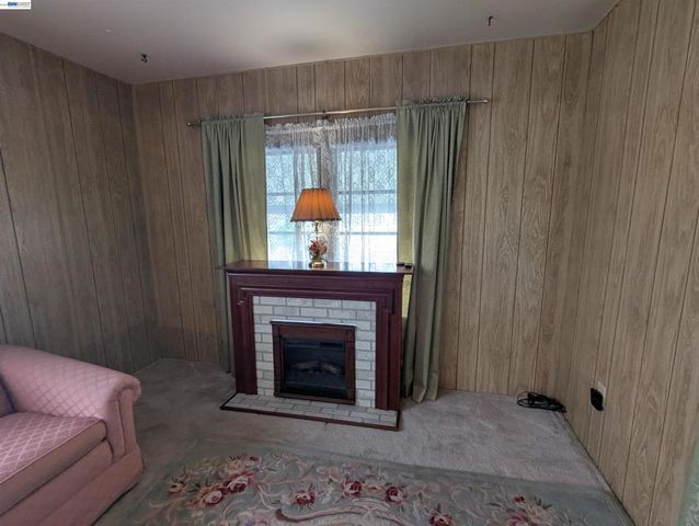 3913 Castro Valley Blvd., Castro Valley, CA 94546